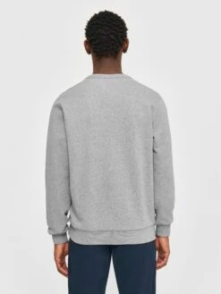 Basic Badge Sweat - Grey Melange 13 Basic Badge Sweat - Grey Melange -Knowledge Cotton Apparel Store Basic badge sweat Sweats 30518 1012 Grey Melange 2