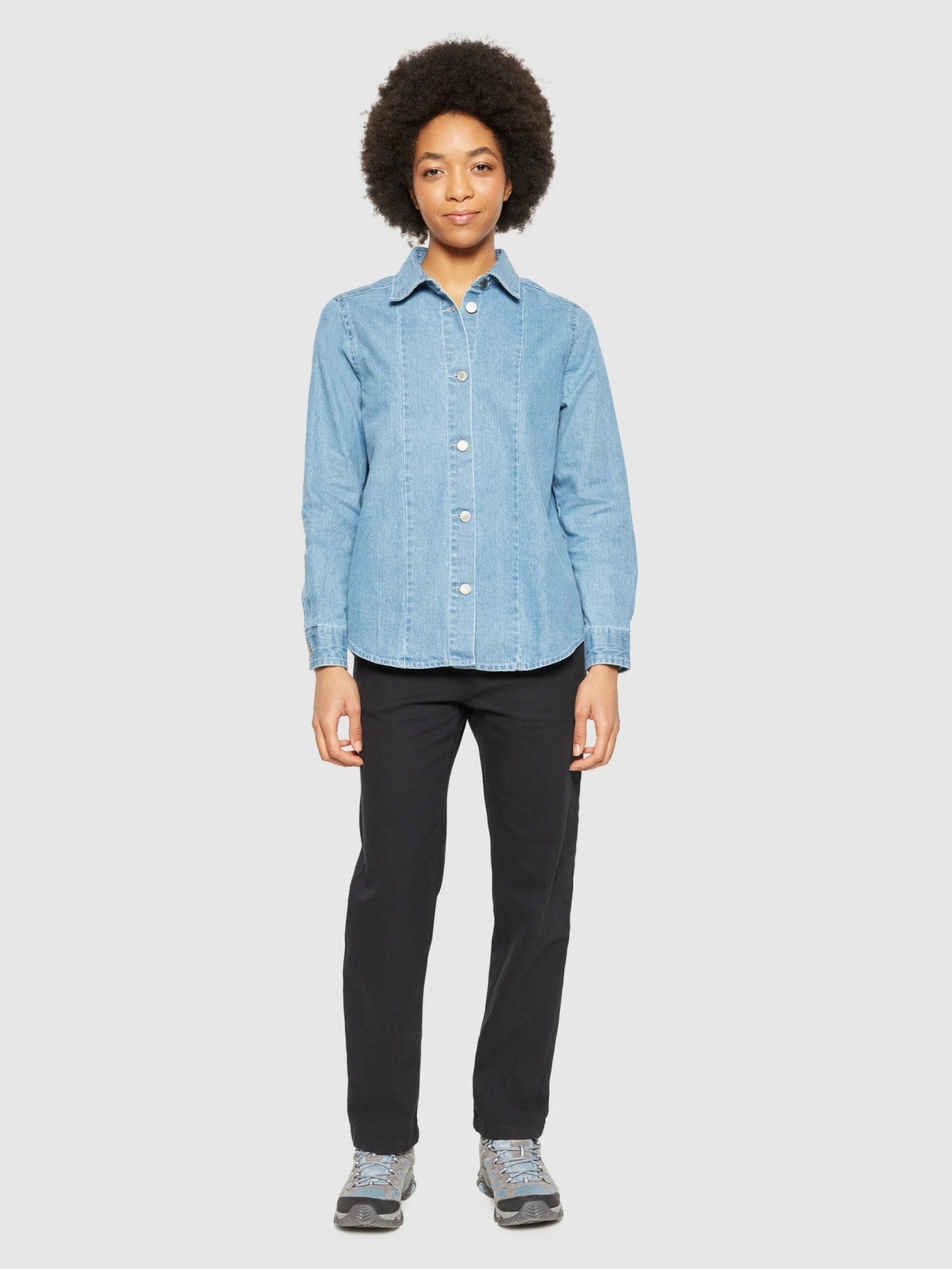 Denim Shirt - GOTS/Vegan - Light Blue Denim 6 Denim Shirt - GOTS/Vegan - Light Blue Denim - Image 4