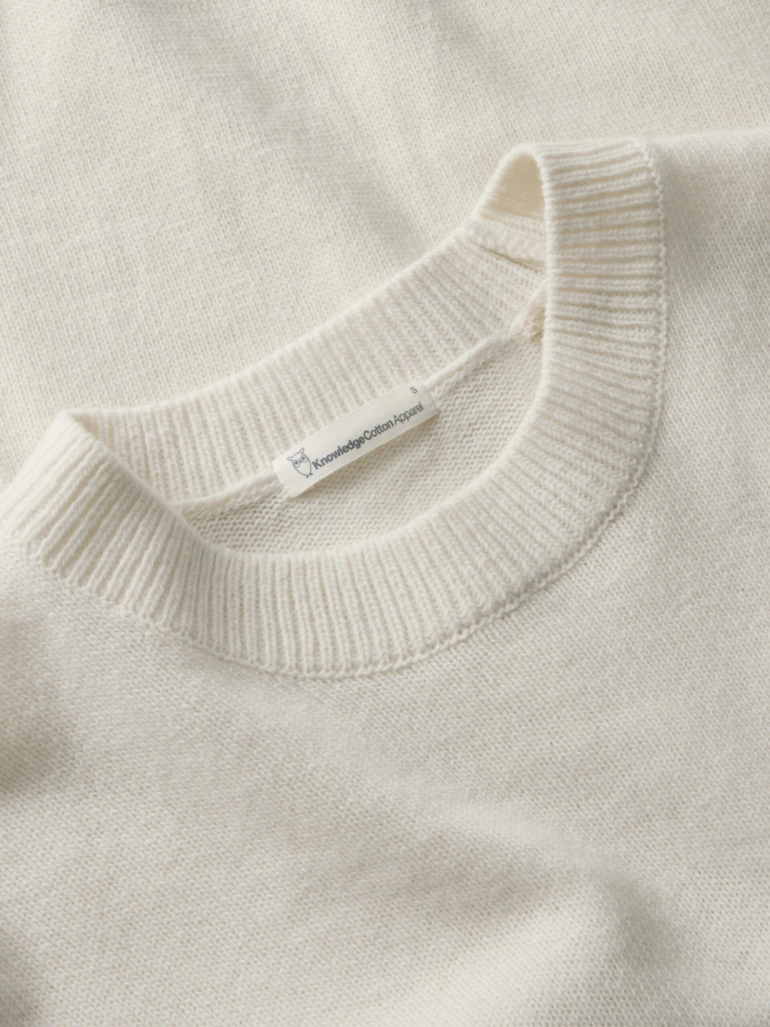 Lambswool Crew Neck Sweater - Egret 5 Lambswool Crew Neck Sweater - Egret - Image 3