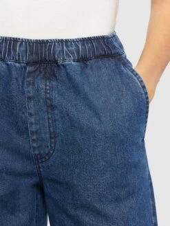 POSEY Wide Mid-rise Elastic Waistband Denim Pant - GOTS/Vegan - Dark Blue Denim -Knowledge Cotton Apparel Store POSEY wide mid rise elastic waistband denim pant GOTS Vegan Pants 2070053 3059 Dark Blue denim 4