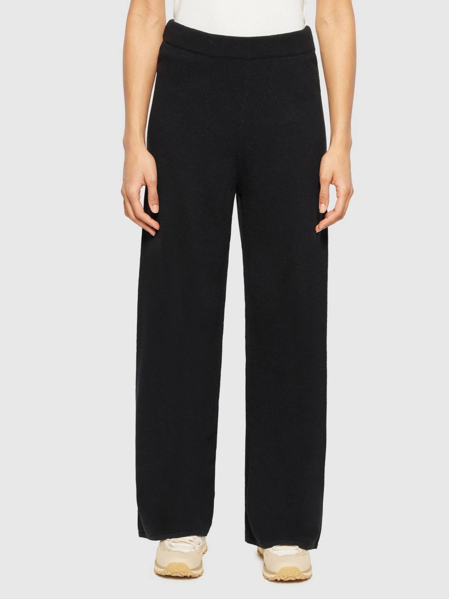 POSEY Wide Mid-rise Knitted Pants - RWS - Black Jet 4 POSEY Wide Mid-rise Knitted Pants - RWS - Black Jet - Image 2