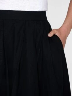 Poplin Pleated Mid-length Skirt - Black Jet 11 Poplin Pleated Mid-length Skirt - Black Jet -Knowledge Cotton Apparel Store Poplin pleated mid length skirt Skirts 2040015 1300 Black Jet 4