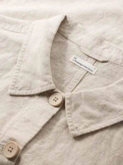 Regular Linen Overshirt - GOTS/Vegan - Yarndyed - Light Feather Gray 9 Regular Linen Overshirt - GOTS/Vegan - Yarndyed - Light Feather Gray -Knowledge Cotton Apparel Store Regular linen overshirt GOTS Vegan Overshirts 2190020 1449 Yarndyed Light feather gray 2